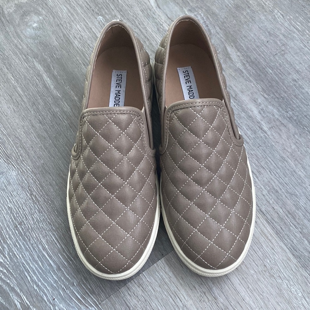 Tan Steve Madden ecentrcq